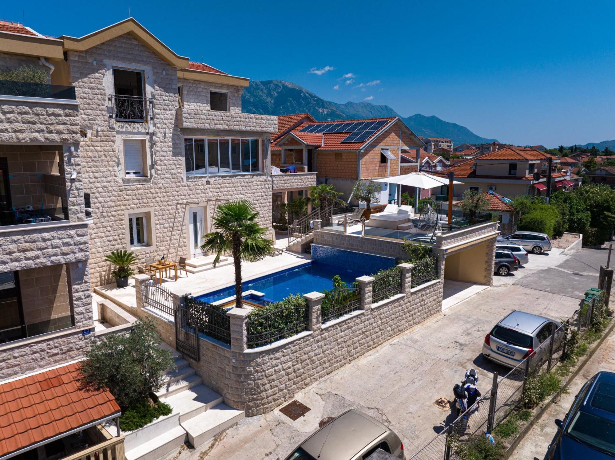 Raicevic Residence Tivat Exteriör bild