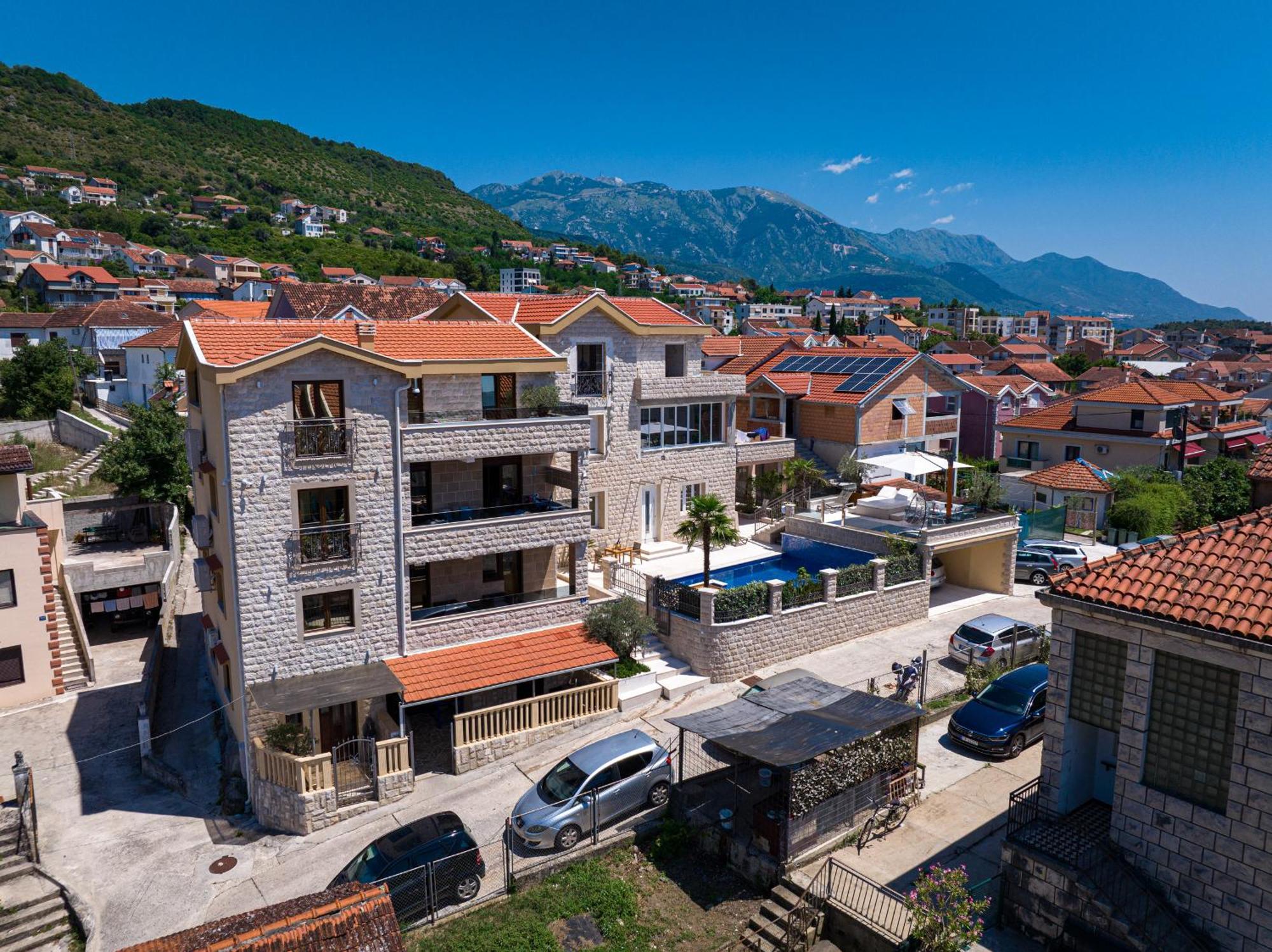 Raicevic Residence Tivat Exteriör bild