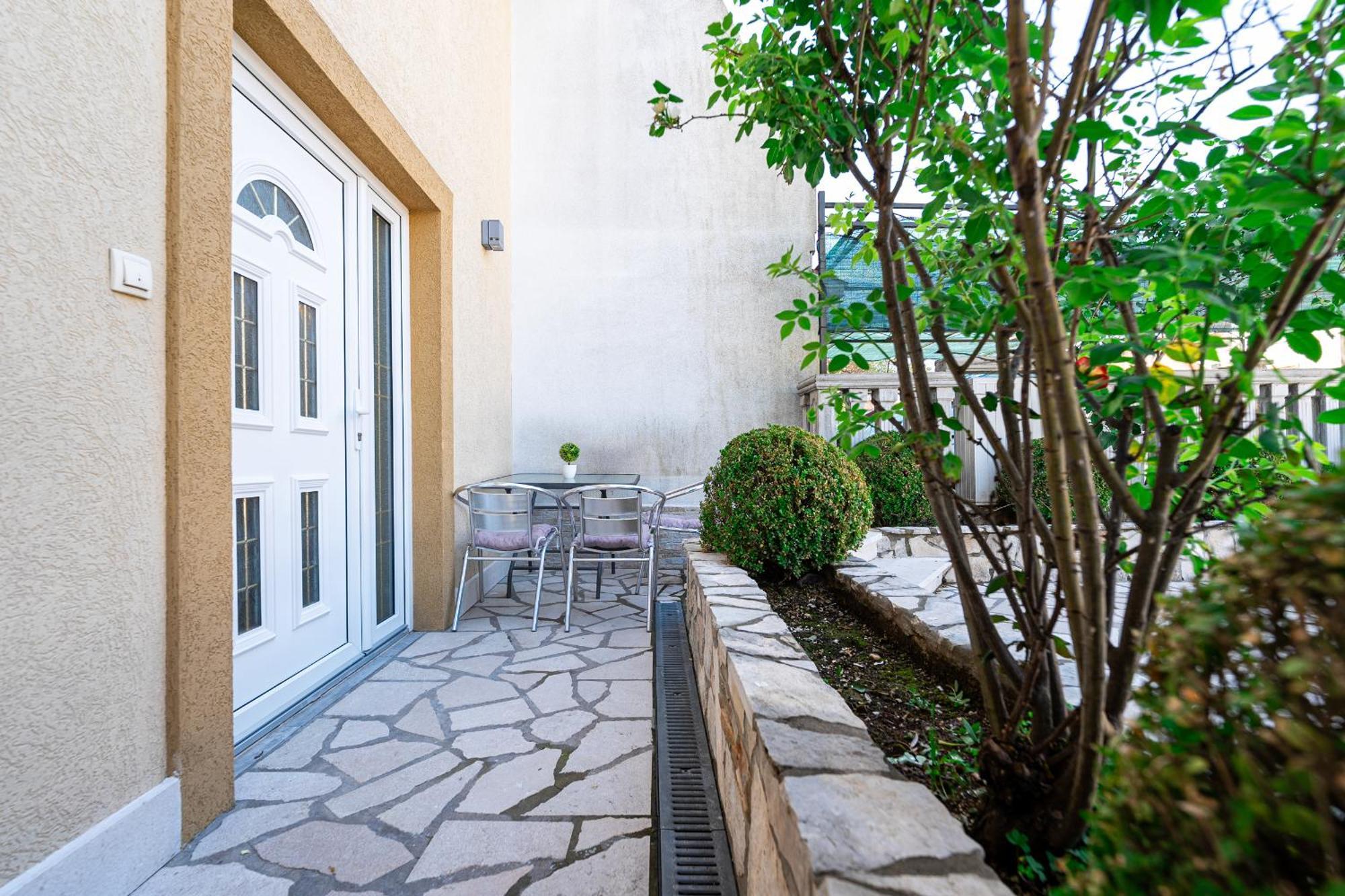 Raicevic Residence Tivat Exteriör bild