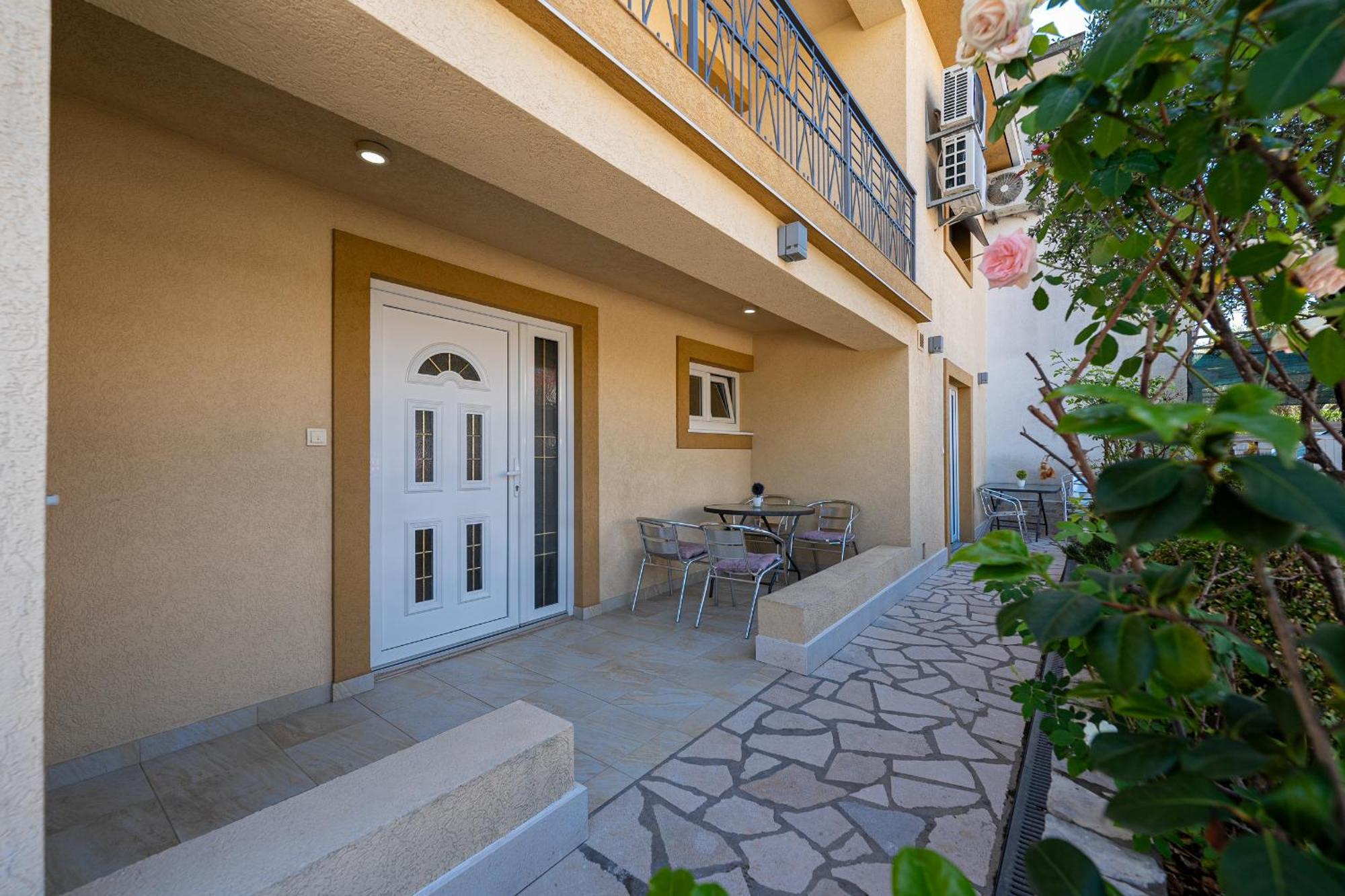 Raicevic Residence Tivat Exteriör bild